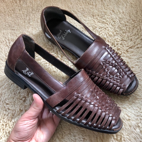 dark brown huaraches